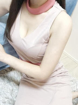 山崎まゆ