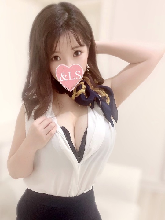 倉科ナナ