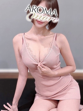 緋色れい