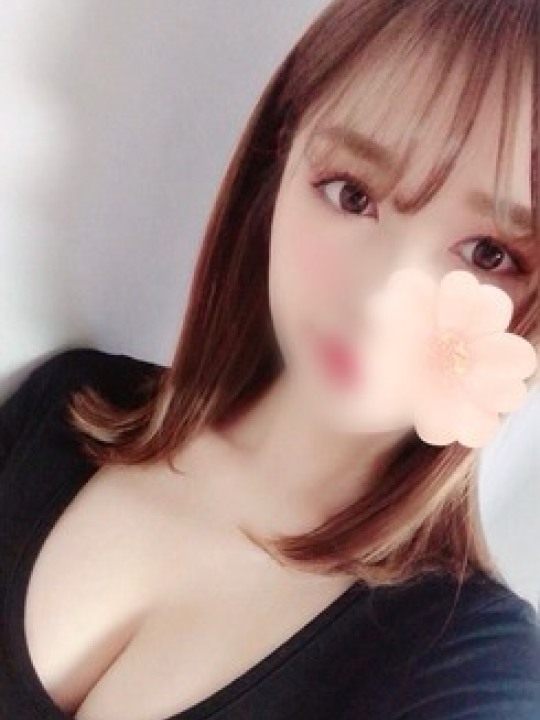 桃瀬かれん