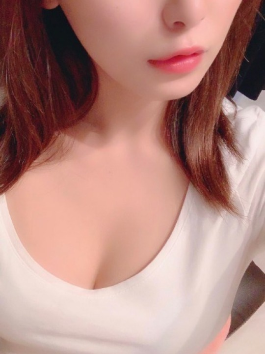 東城ゆな