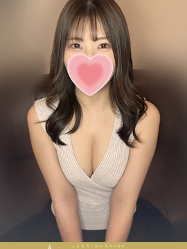 鈴木まきな