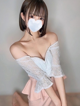 鈴乃みみ
