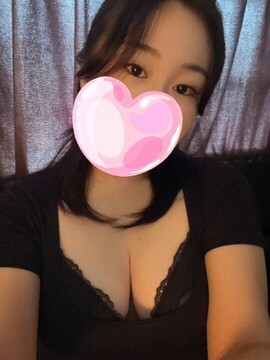 鶴見あかね