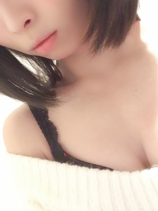 三上ゆりあ