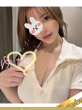 白坂ゆいな