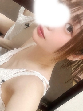 楓なぎさ