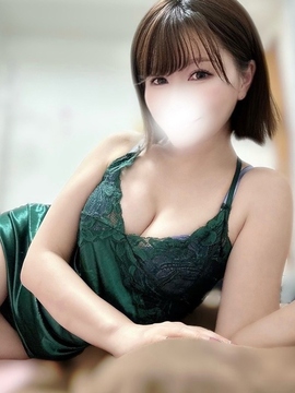 夏目 れな