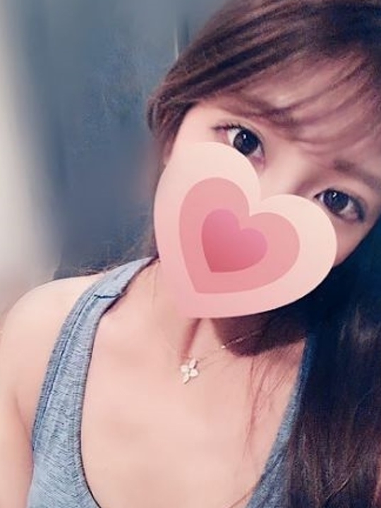 川上ゆりな