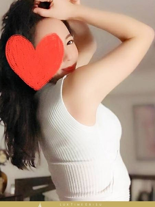設楽リイサ