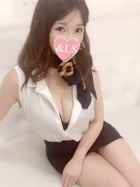 倉科ナナ