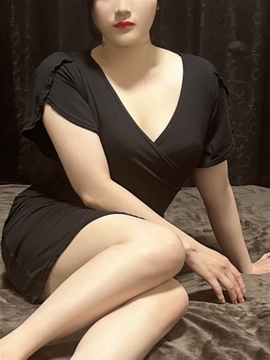 琴坂みやび