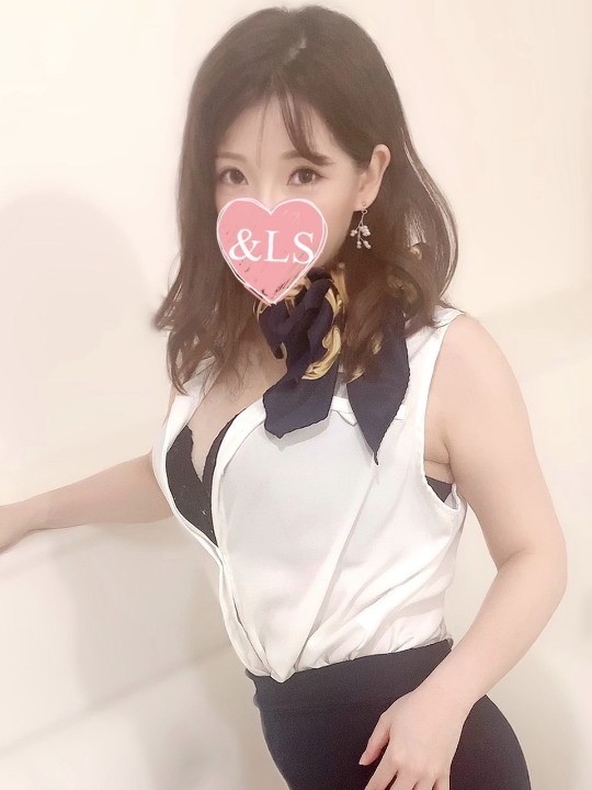 倉科ナナ
