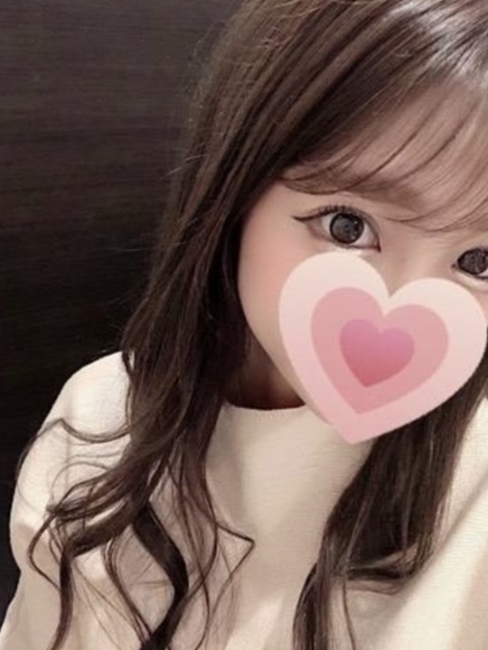 川上ゆりな
